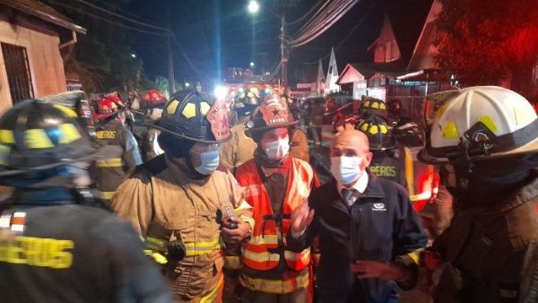 Chile: Incendio en una casa de acogida de extranjeros deja cuatro muertos