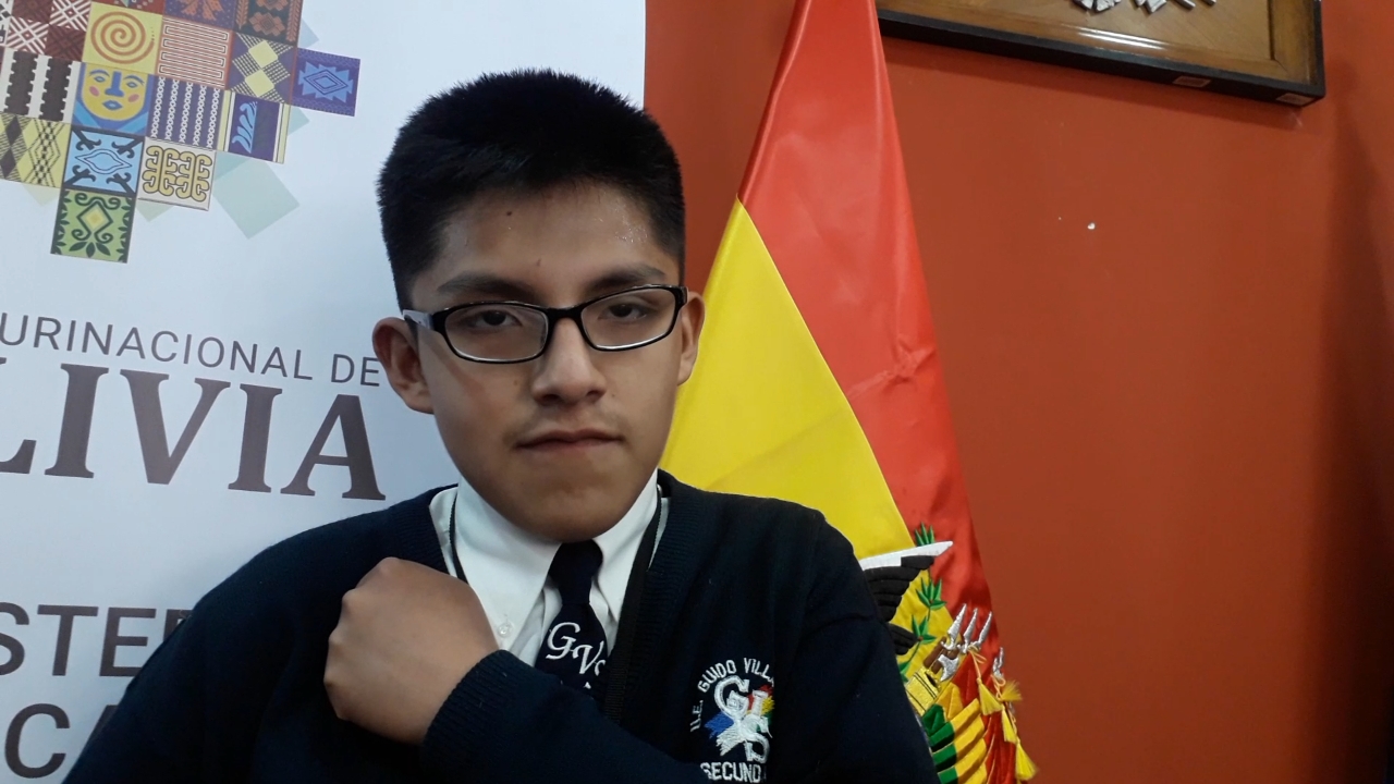 Josué: “Quiero ser maestro de sordos”