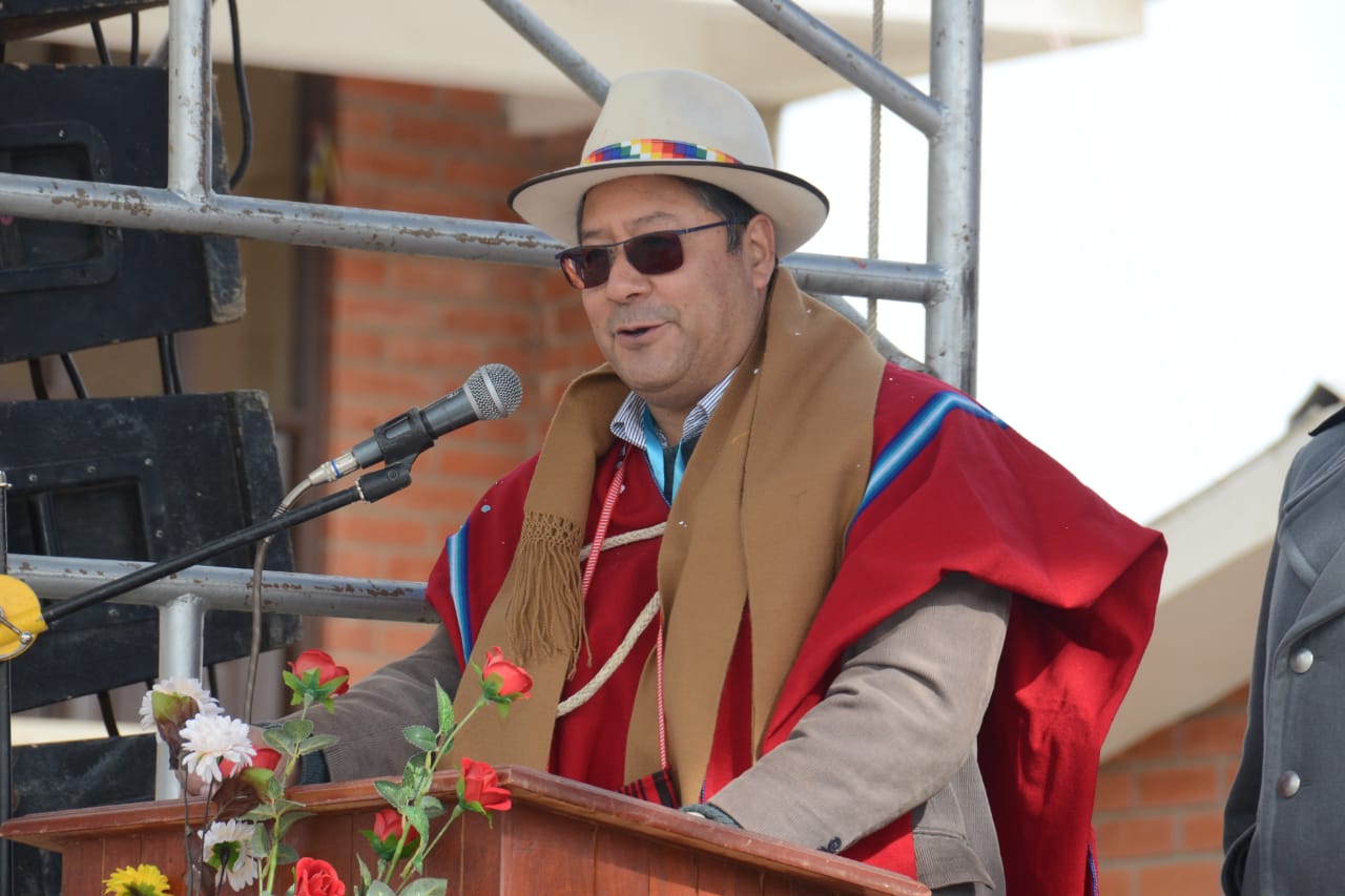 Presidente Arce exhorta a gobernaciones y alcaldías a cumplir su rol en la estrategia de lucha contra el COVID-19