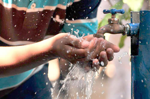 Gobierno retoma proyecto de provisión de agua potable en Trinidad con inversión de Bs 172 millones