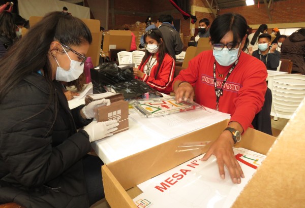 Subnacionales: TED de Oruro concluye el armado de maletas electorales e inicia la distribución el viernes