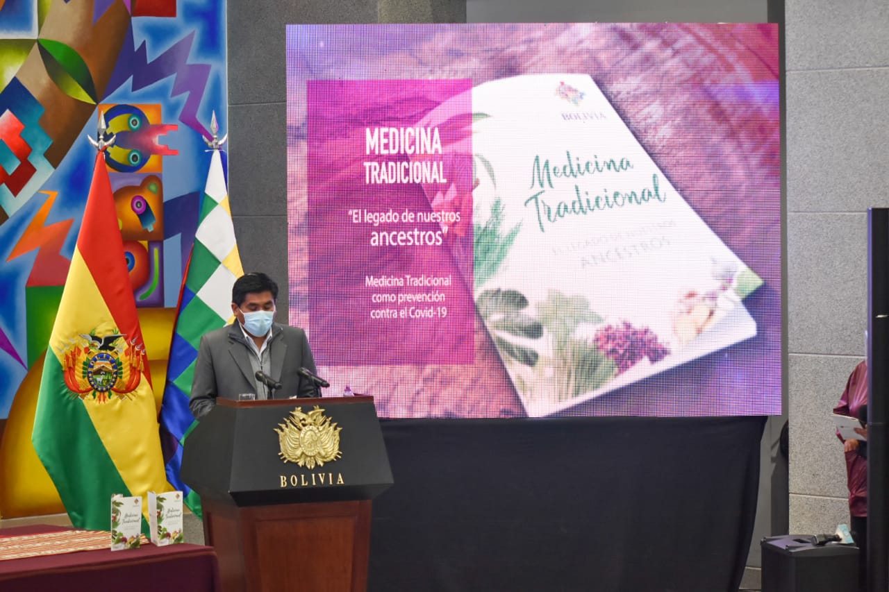 Presentan guía práctica de medicina ancestral para fortalecer sistema inmunológico