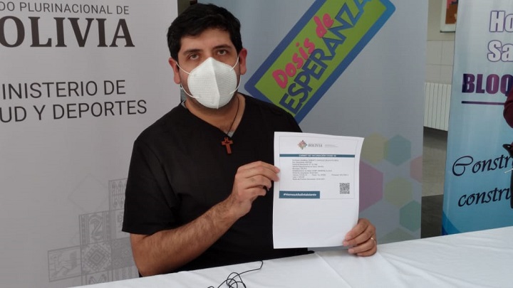 Vacunación a profesionales y personal de Salud en Bolivia alcanza el 92%, en primeras dosis, y 81% en segundas