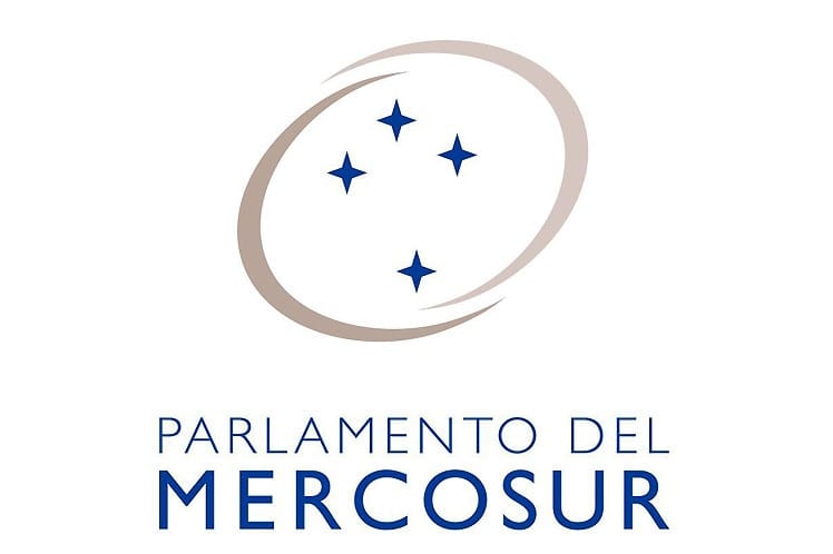 Presidente destaca la iniciativa del Parlasur que investigará la colaboración de gobiernos extranjeros en el golpe de Estado