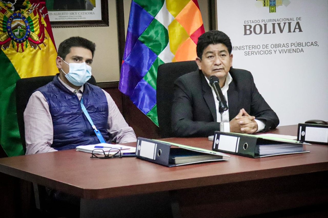 Montaño informa que concluyó la elaboración de los Términos de Referencia para la licitación de la Hidrovía Ichilo – Mamoré