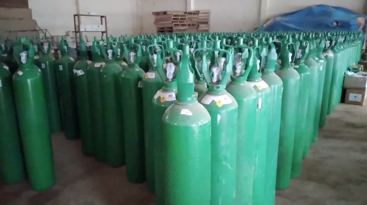 Bolivia importa oxígeno de Argentina y Chile y anuncia la instalación de generadores propios