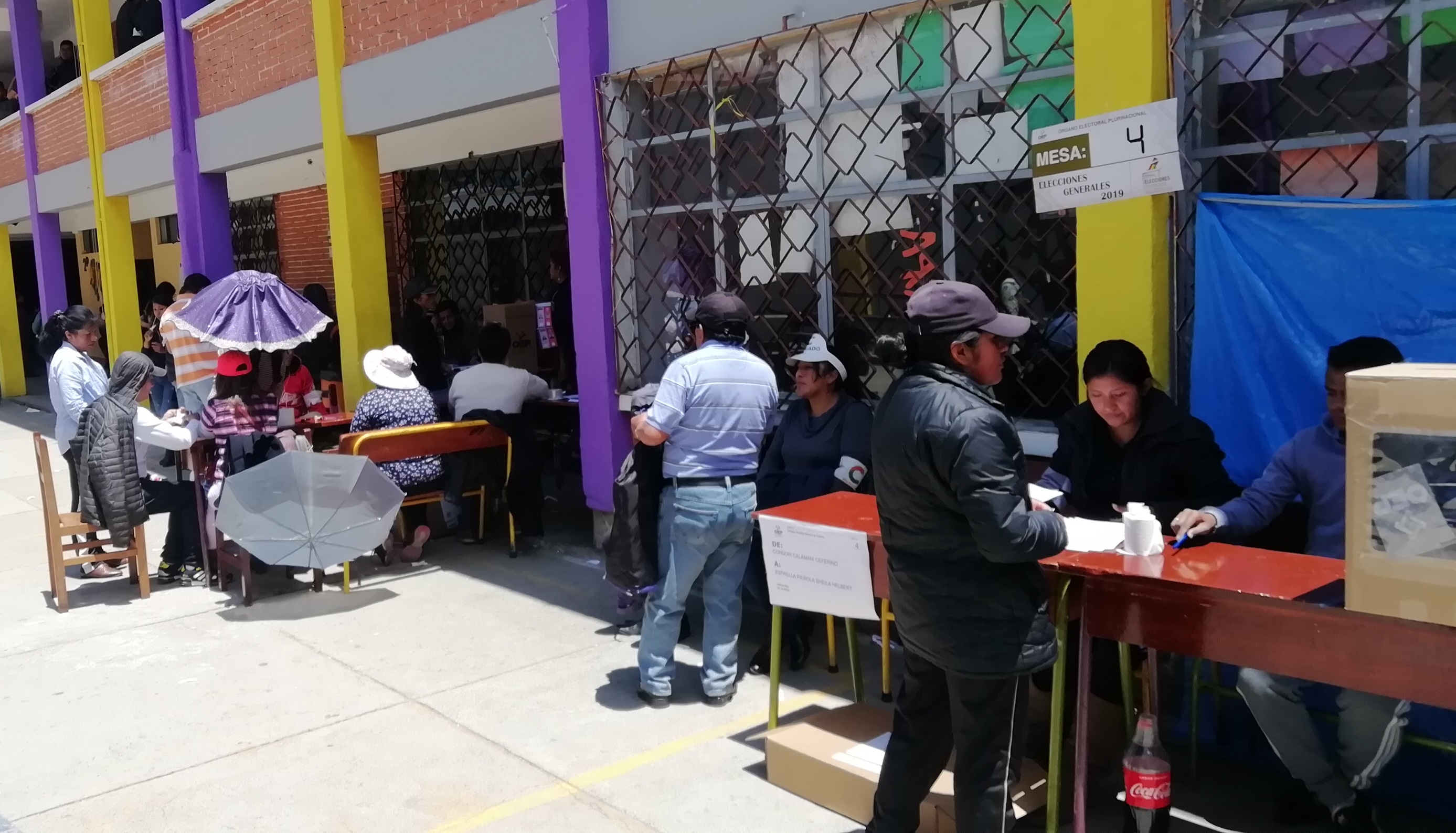 Más de 6.800 residentes peruanos en Bolivia sufragarán este domingo