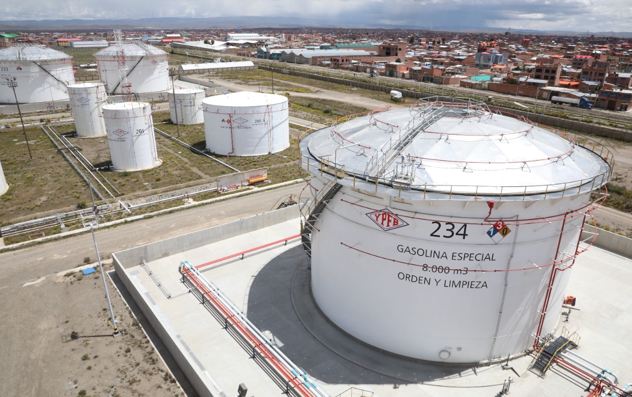 Planta de Senkata incrementa la capacidad de almacenamiento de gasolina y diésel oíl con cuatro tanques adicionales