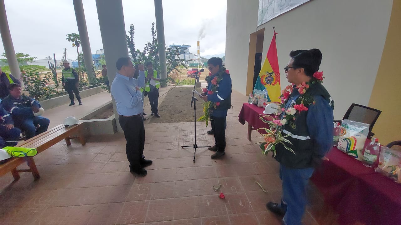 Ramiro Guerrero jura como nuevo viceministro de Tierras