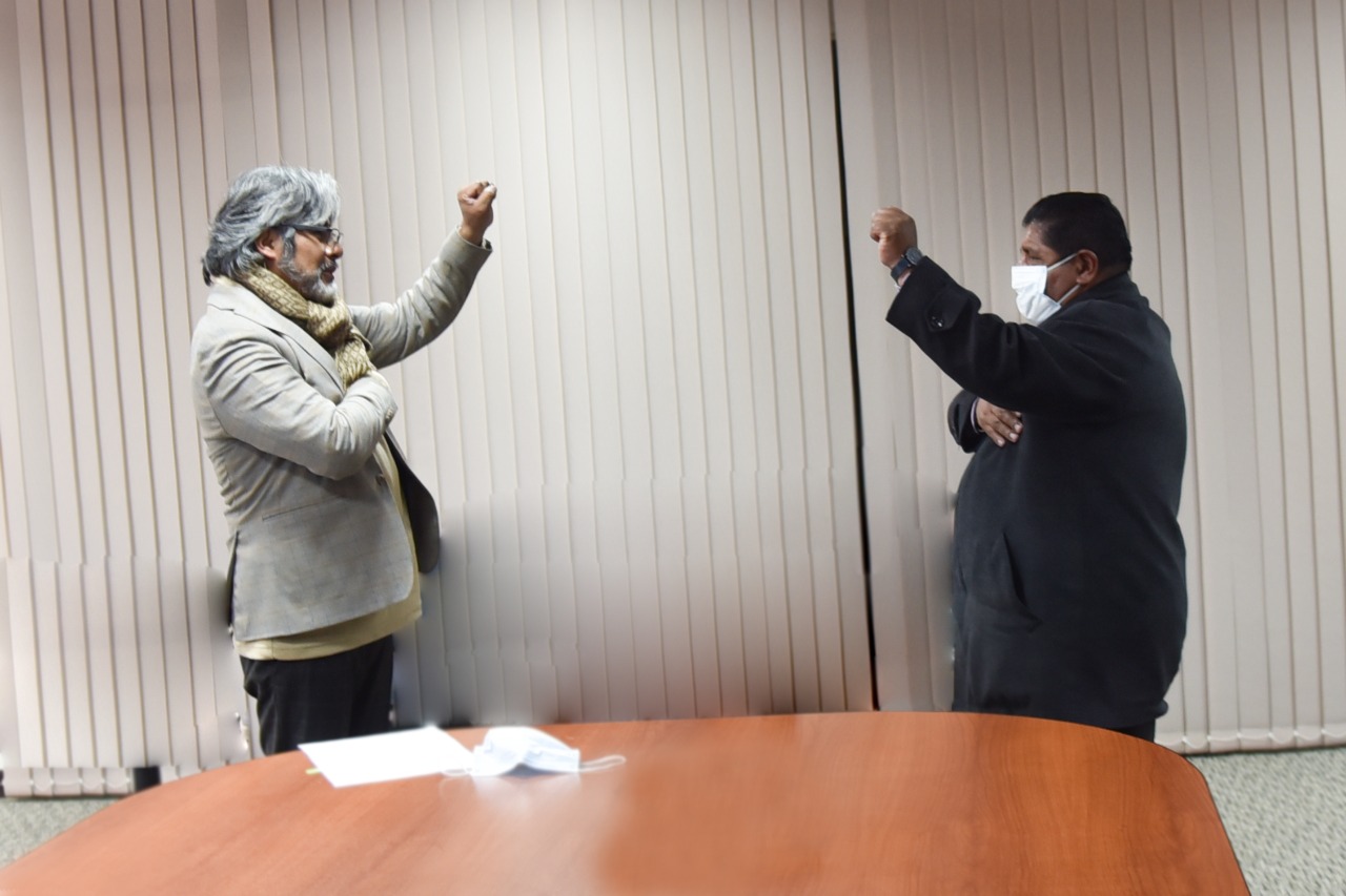 Procurador Chávez posesiona a nuevo Director General de Planificación