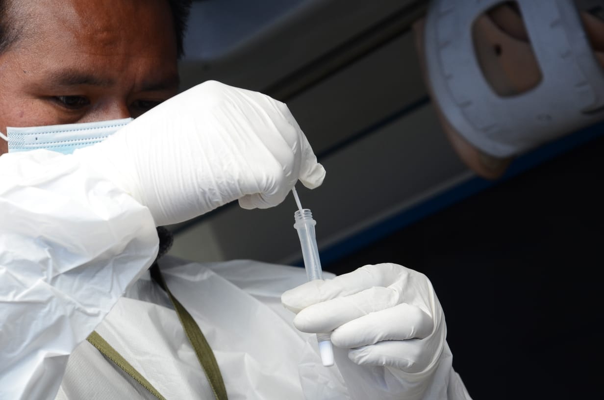 Gobierno distribuye 144.000 pruebas contra el COVID-19 a todo el país y descarta escasez