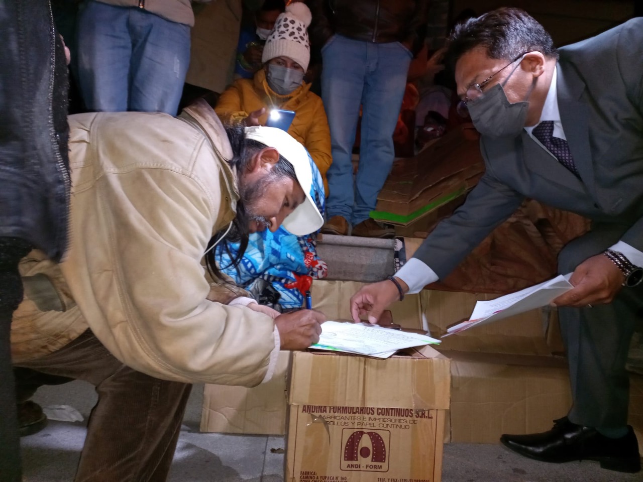 Víctimas de Senkata y Sacaba levantan huelga tras acuerdo con el Ministerio de Justicia