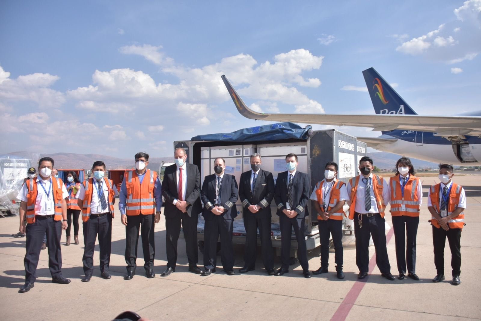 Bolivia tendrá en octubre 110% de dosis de inmunizantes anticovid para garantizar el suministro a toda la población vacunable