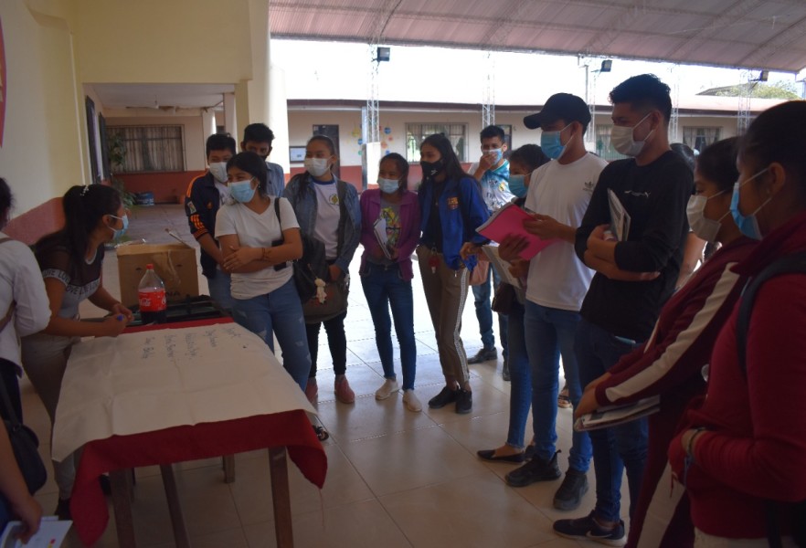 Estudiantes y maestros de Charagua se preparan para la elección de gobiernos estudiantiles