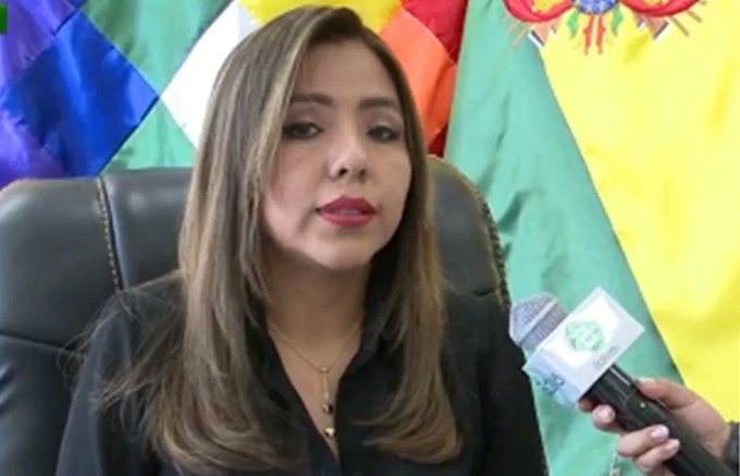 Viceministra Alcón: El Estado garantiza la libertad de prensa tras la recuperación de la democracia