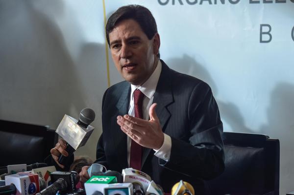 Posesión de nuevas autoridades subnacionales será el 3 de mayo en un solo evento