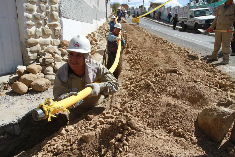YPFB proveerá de gas domiciliario a poblaciones fronterizas del sur de Perú